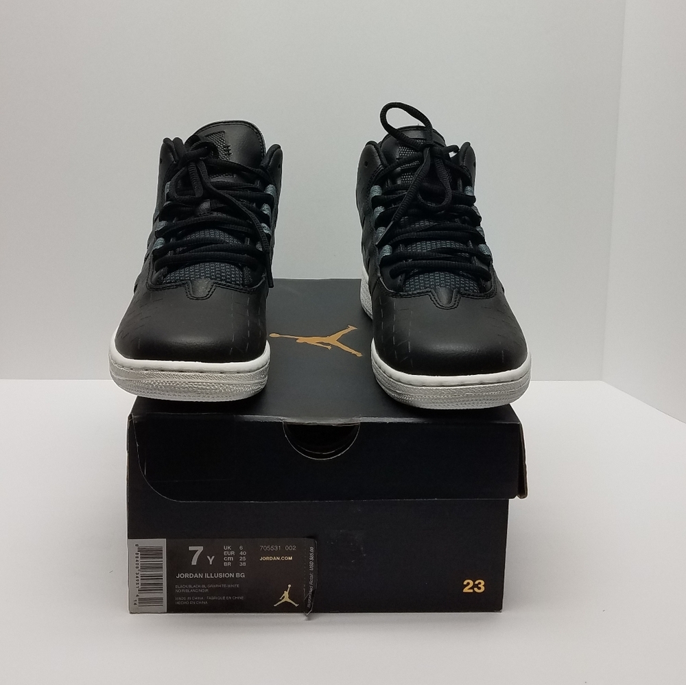 Jordan NIke Illusions - Picture 3 of 5